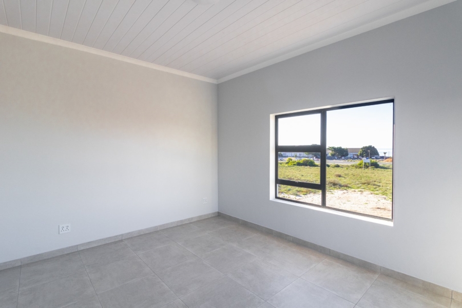 4 Bedroom Property for Sale in Da Gama Bay Western Cape